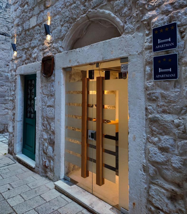 St. Clara Old Town Aparthotel Šibenik Exterior foto